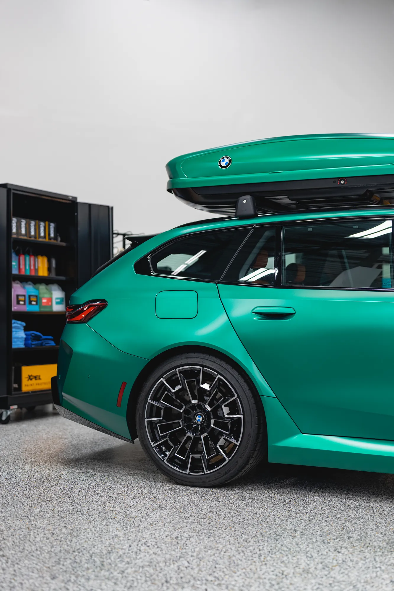 DAT-2025 BMW M5 Touring Wagon Isle of Man Green Stealth-67